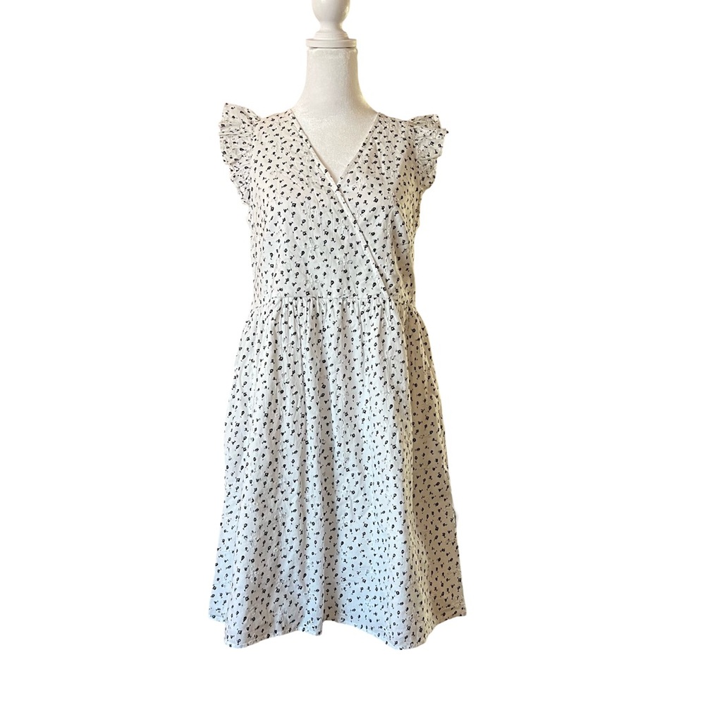 Loft White Eyelet 100% Cotton Ruffle Sleeve Dress White and Black